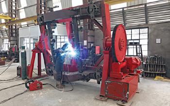 Welding Manipulator for Coach Bogie Frame Assembly